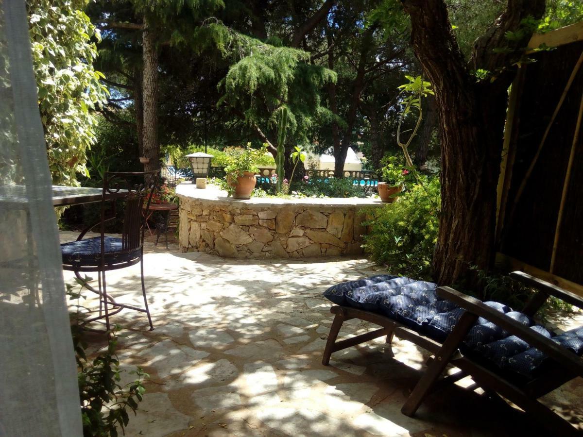 Le Paradis De Valerie Sete Luaran gambar